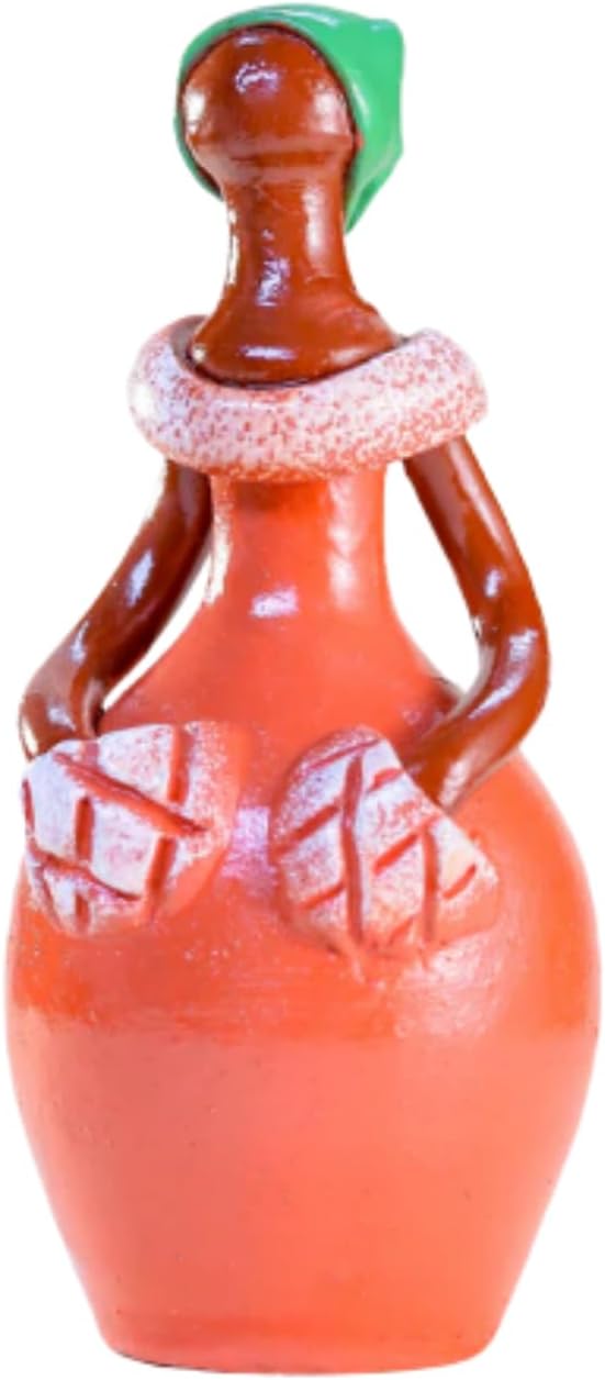 Figurine de femme dominicaine fabriquée à la main | Amazon